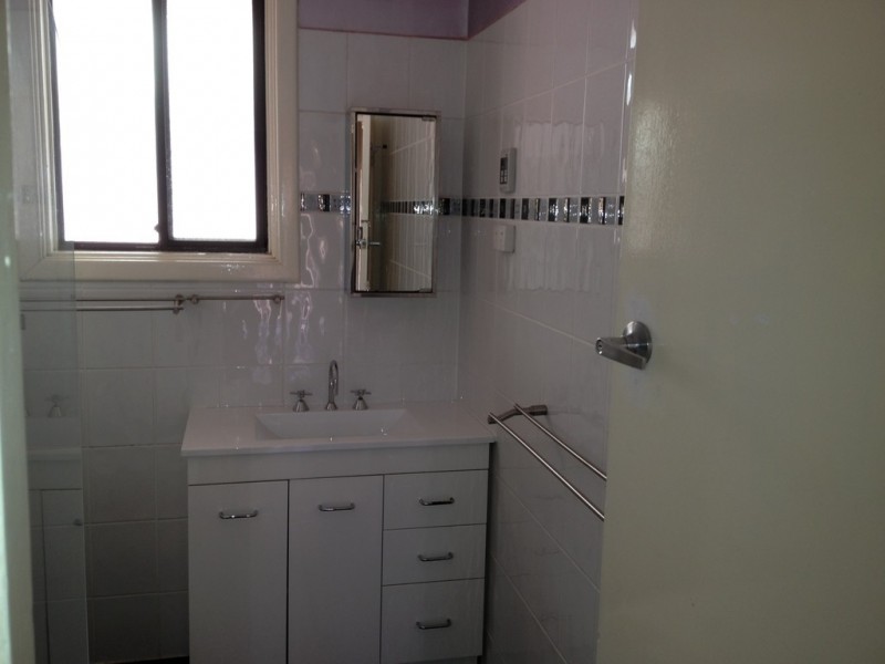 9 Grant Ave, Ridgehaven SA 5097