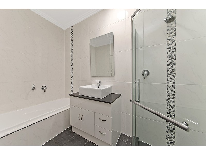 4 Pelican Lane, Mawson Lakes SA 5095