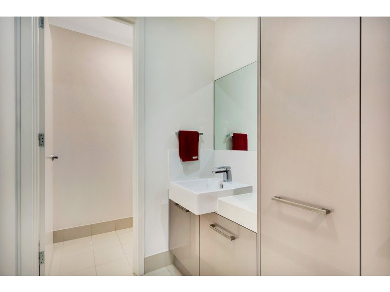 45 Isla Circuit, Mawson Lakes SA 5095