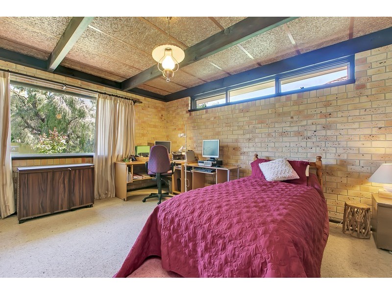 11 Cedar Avenue, Woodville South SA 5011