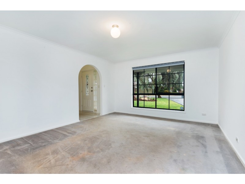 25 Parkview Avenue, Salisbury Downs SA 5108