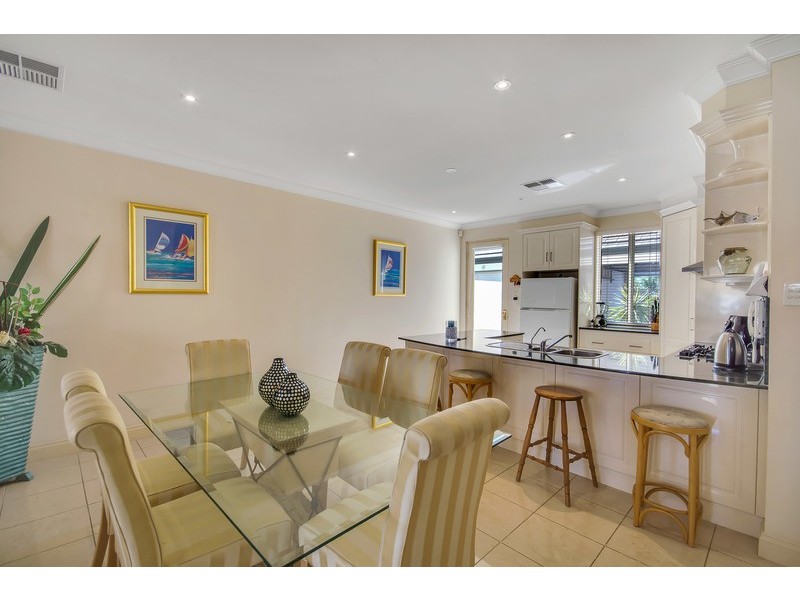 38 Liberty Avenue, North Haven SA 5018