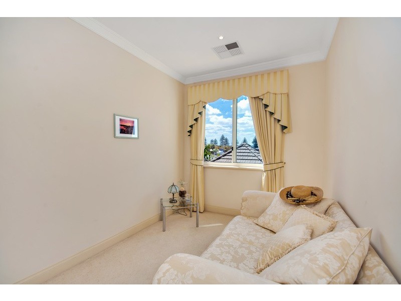 38 Liberty Avenue, North Haven SA 5018