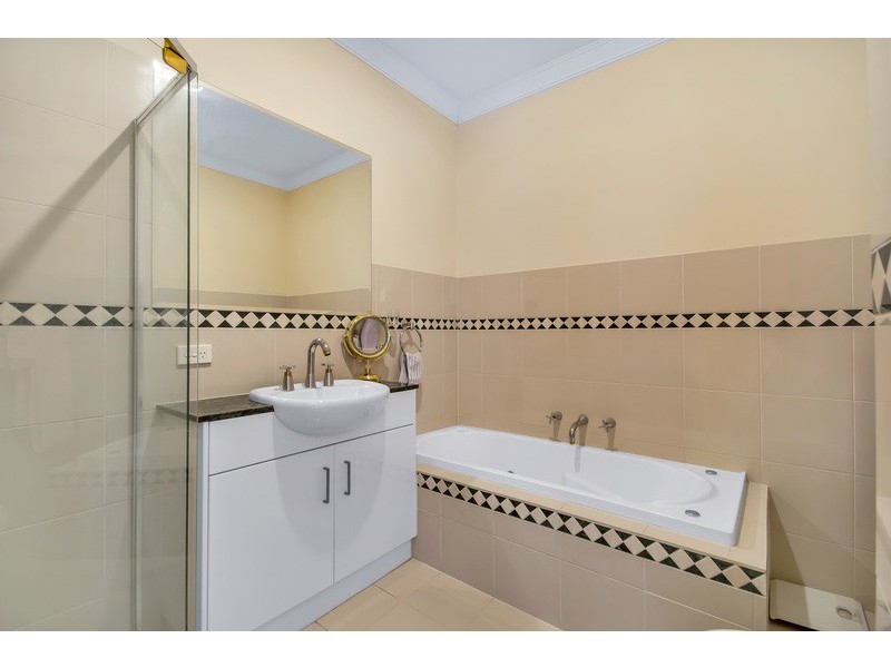 38 Liberty Avenue, North Haven SA 5018