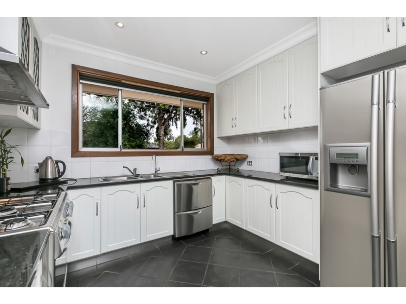 16 Down Crescent, Salisbury Downs SA 5108