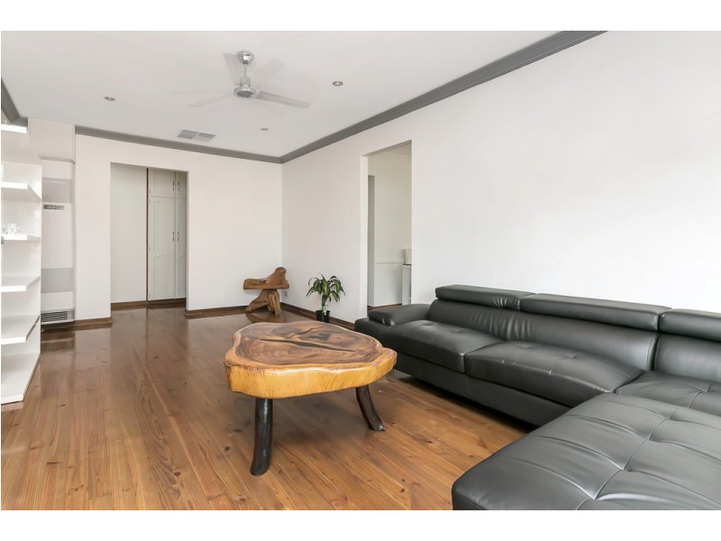 16 Down Crescent, Salisbury Downs SA 5108