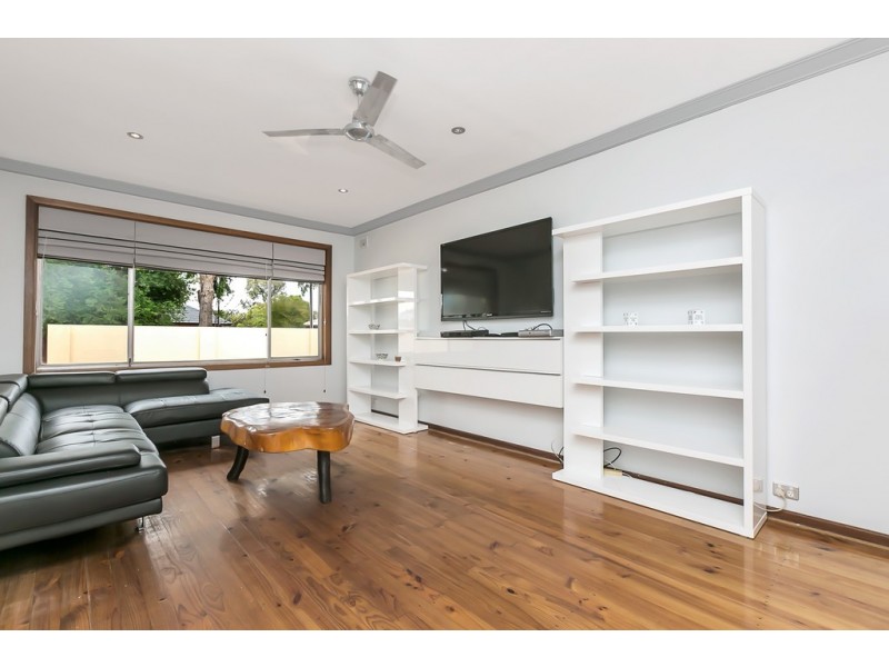 16 Down Crescent, Salisbury Downs SA 5108