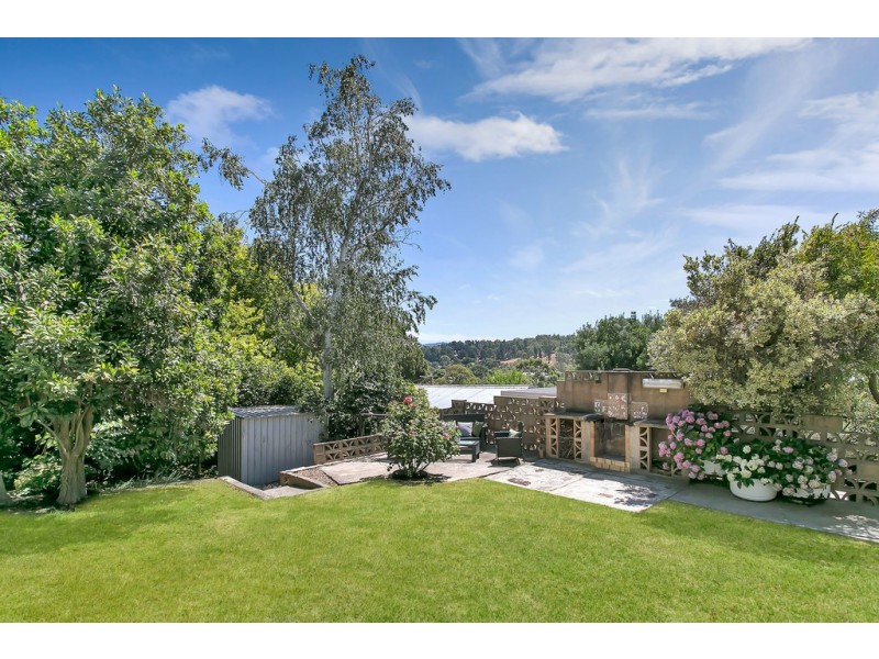 32 Bartholomew Avenue, Lobethal SA 5241
