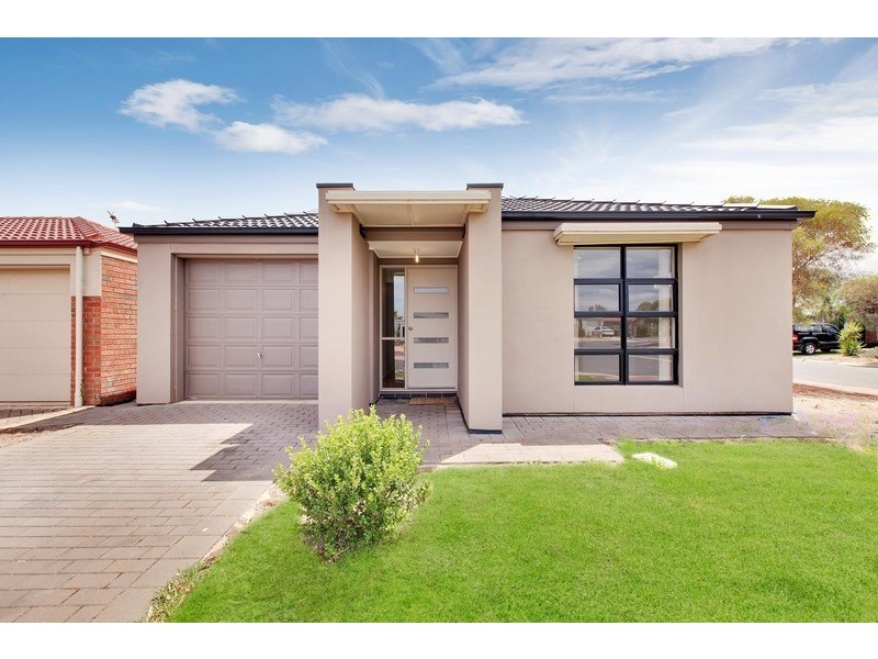 11 Almond Circuit, Munno Para West SA 5115