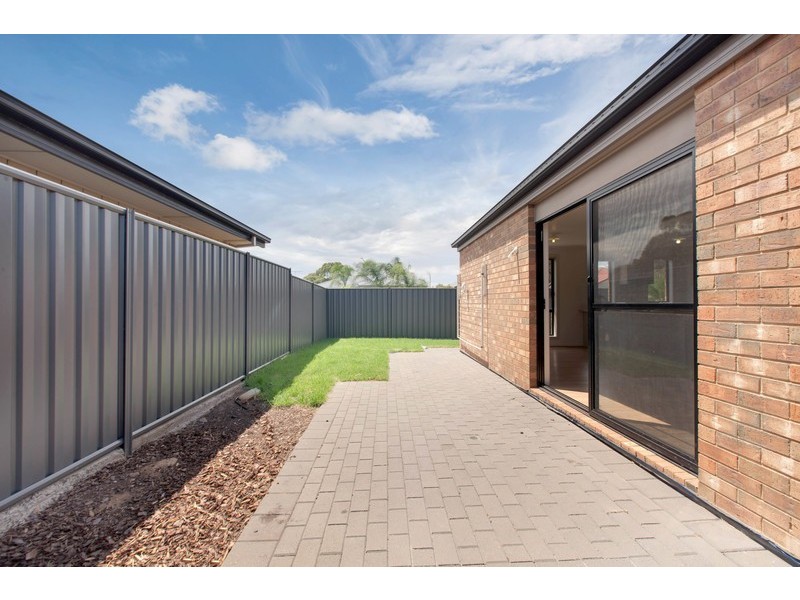 11 Almond Circuit, Munno Para West SA 5115