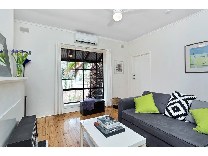 7 Lawhill Avenue, Seaton SA 5023