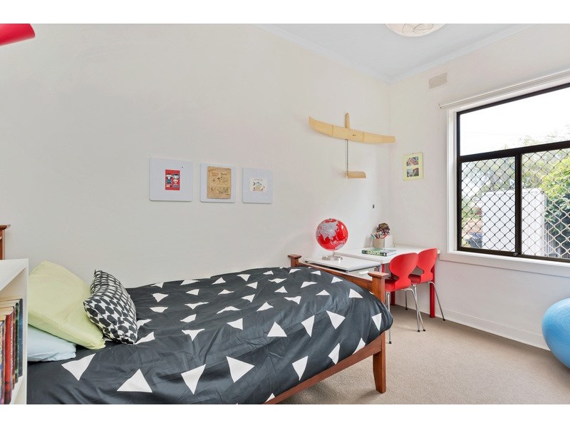 7 Lawhill Avenue, Seaton SA 5023