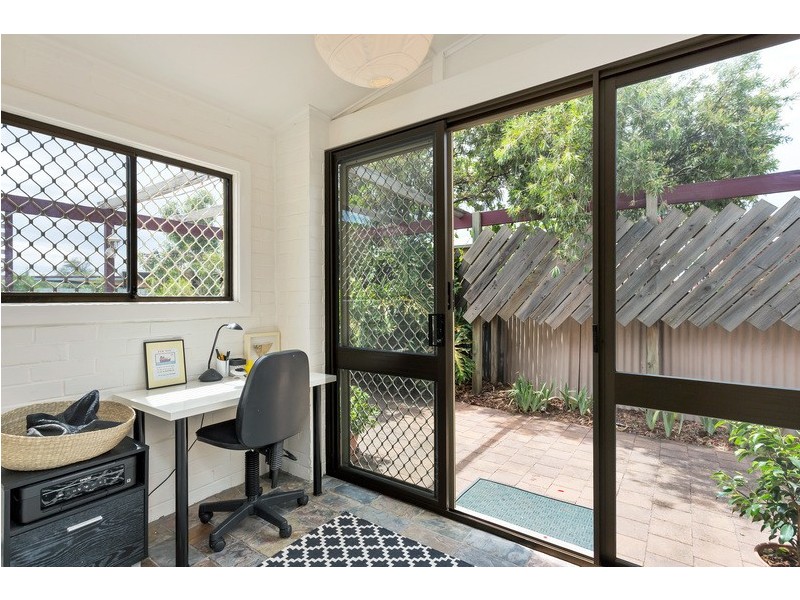 7 Lawhill Avenue, Seaton SA 5023