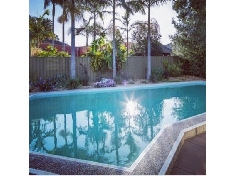 5 William Ave, Henley Beach South SA 5022