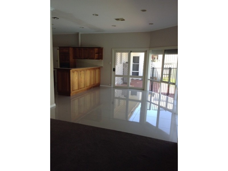 5 William Ave, Henley Beach South SA 5022