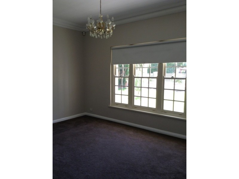 5 William Ave, Henley Beach South SA 5022