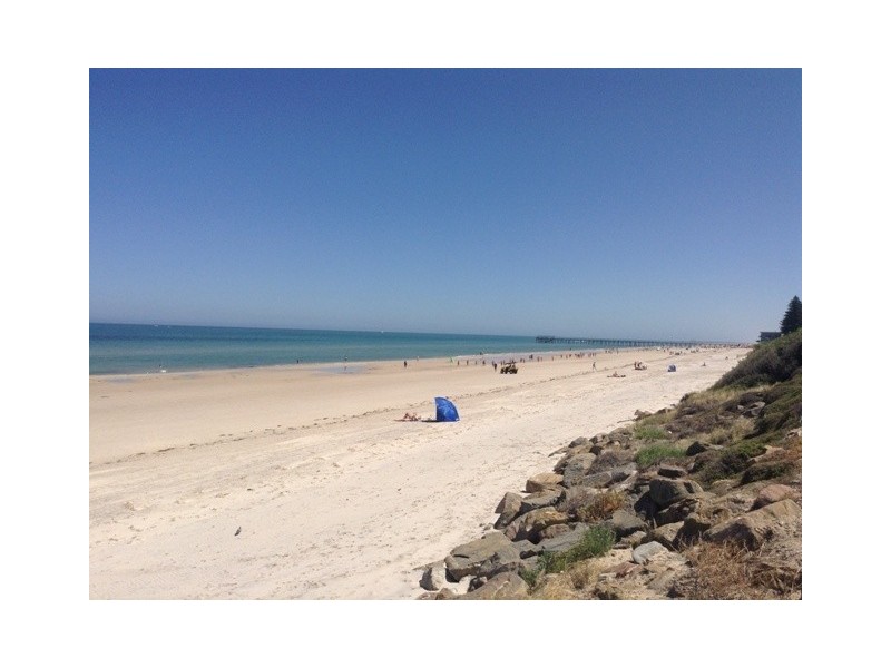 5 William Ave, Henley Beach South SA 5022