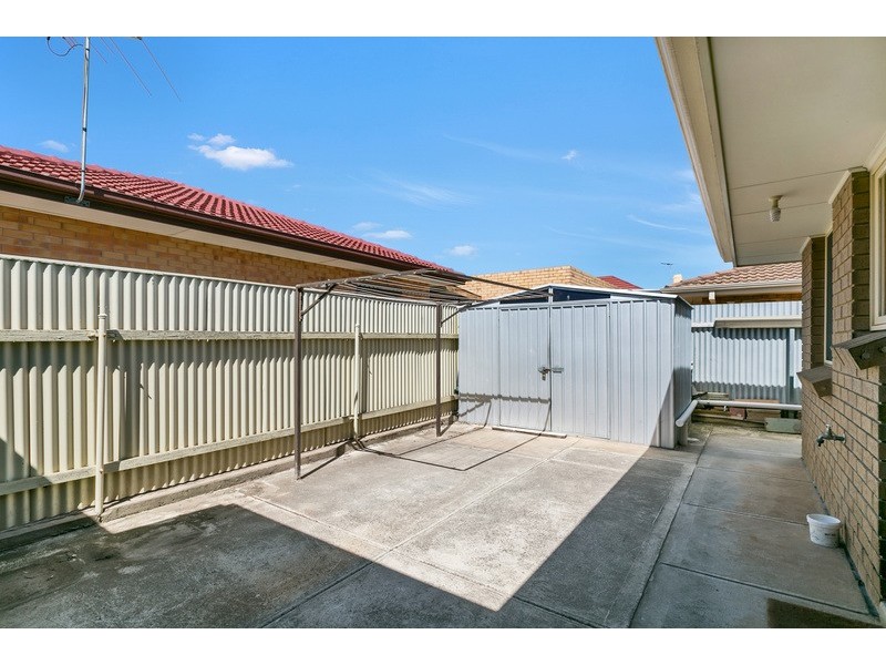 2/1094 Old Port Road, Hendon SA 5014