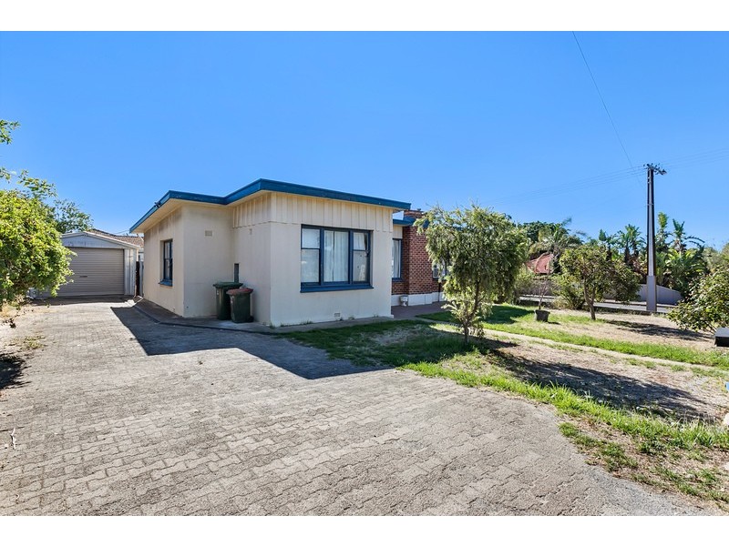 15 Archerfield Avenue, Christies Beach SA 5165