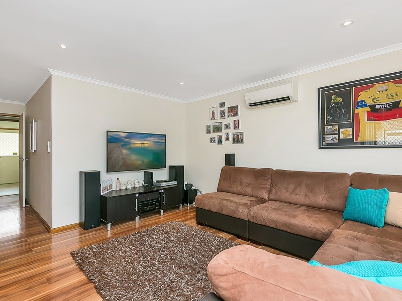 17 Bundaleer Place, Greenwith SA 5125