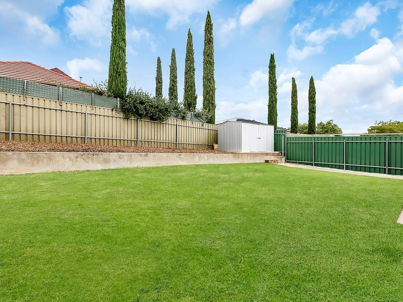 17 Bundaleer Place, Greenwith SA 5125