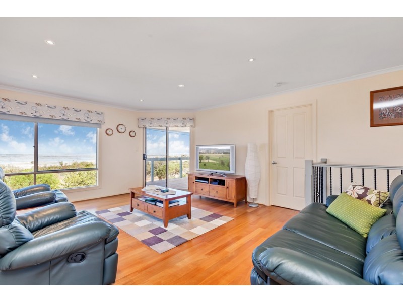 155 The Esplanade, Thompson Beach SA 5501