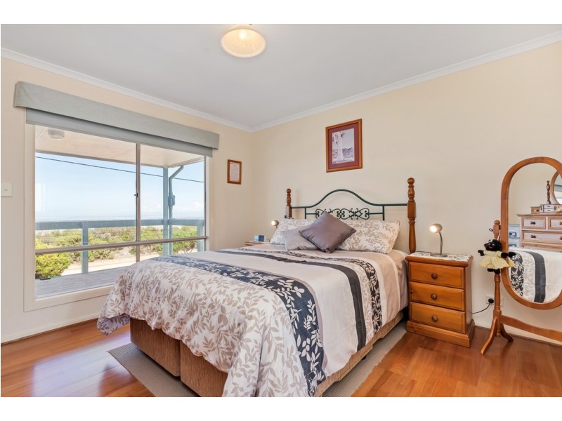 155 The Esplanade, Thompson Beach SA 5501