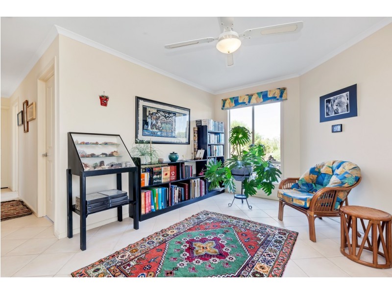 155 The Esplanade, Thompson Beach SA 5501