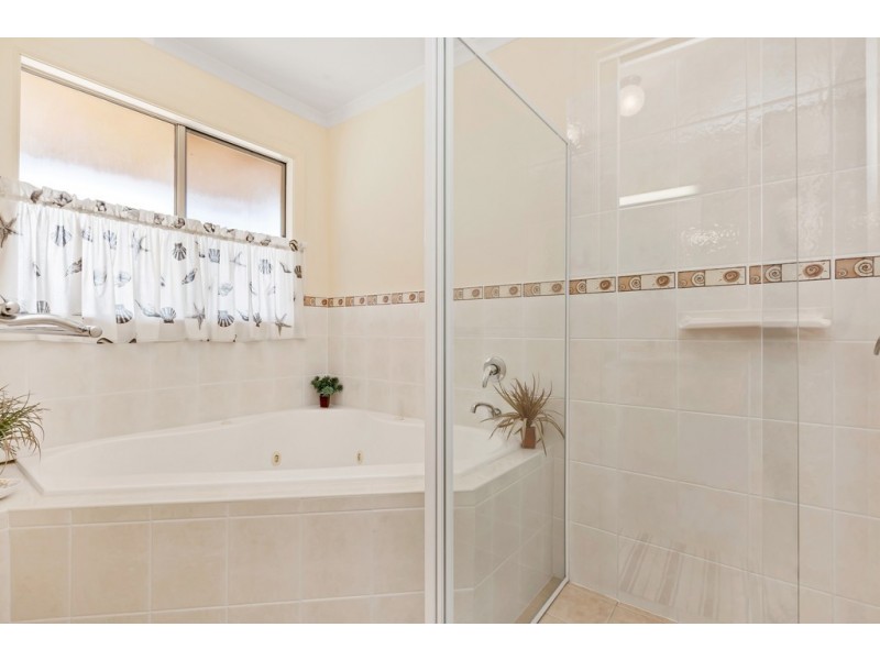 155 The Esplanade, Thompson Beach SA 5501