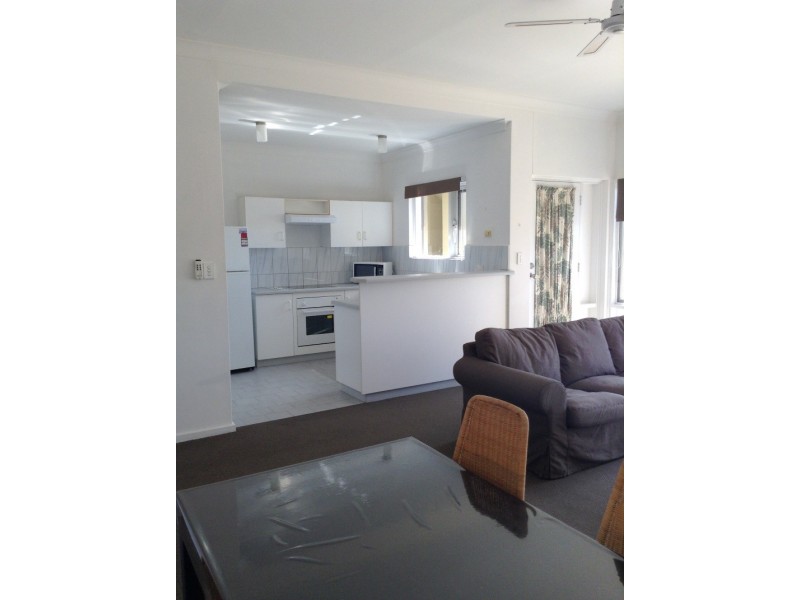 1/12 Arcadia Crt, North Haven SA 5018