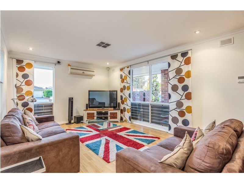 9 Marinna Court, West Lakes SA 5021