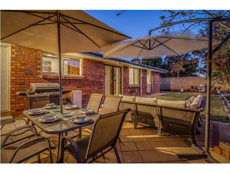 9 Marinna Court, West Lakes SA 5021