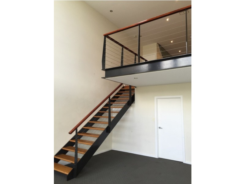 5 Azores Crs, Mawson Lakes SA 5095