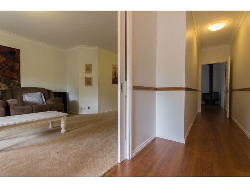 4 Blumberg Close, Birdwood SA 5234