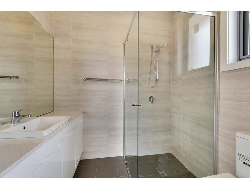 2/4 Seaton Terrace, Seaton SA 5023