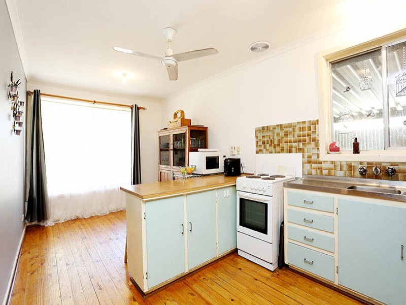 156 McKenzie Road, Elizabeth Downs SA 5113