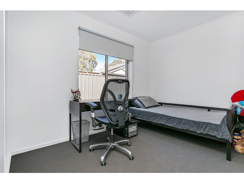 44a Cotton Street, Fairview Park SA 5126