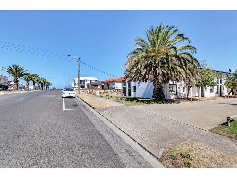 1/16 -18 West Beach Rd, West Beach SA 5024