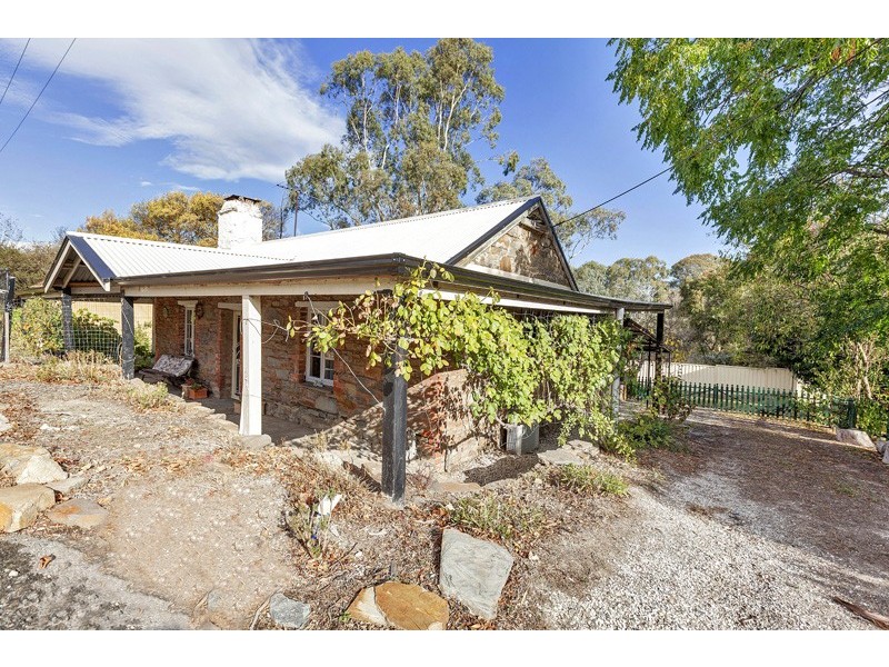 8 William Street, Springton SA 5235