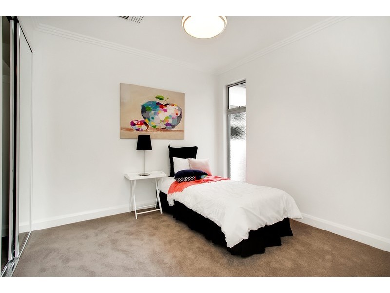 6, 6a and 6b Yorktown Crescent, Henley Beach South SA 5022