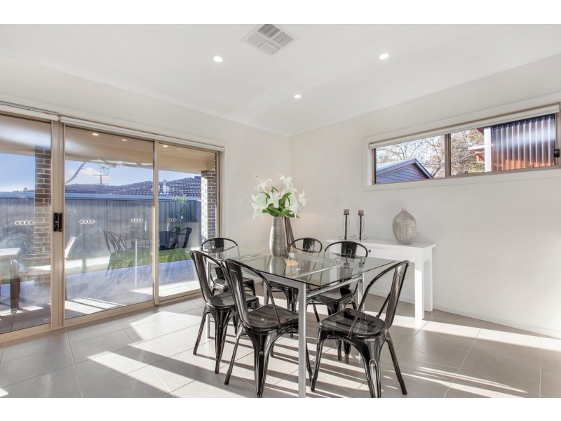 6b Neville Avenue, Para Vista SA 5093