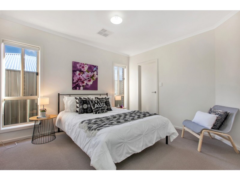 6b Neville Avenue, Para Vista SA 5093