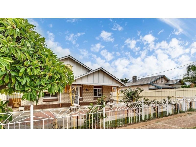 18 Stonehaven Street, Pennington SA 5013