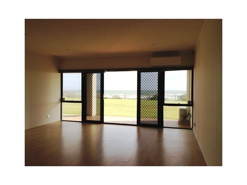 4/3 Mirani Court, West Lakes Shore SA 5020