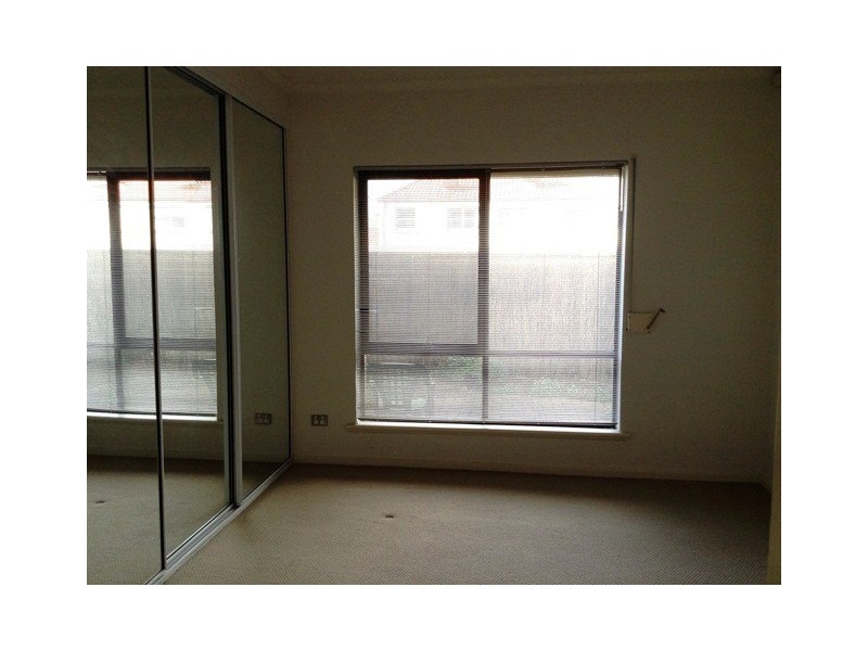 4/3 Mirani Court, West Lakes Shore SA 5020