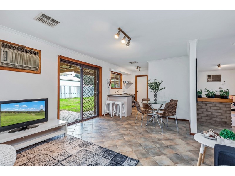 8 Elder Court, Paralowie SA 5108