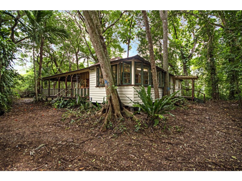 235 Mowbray River Road, Mowbray QLD 4877
