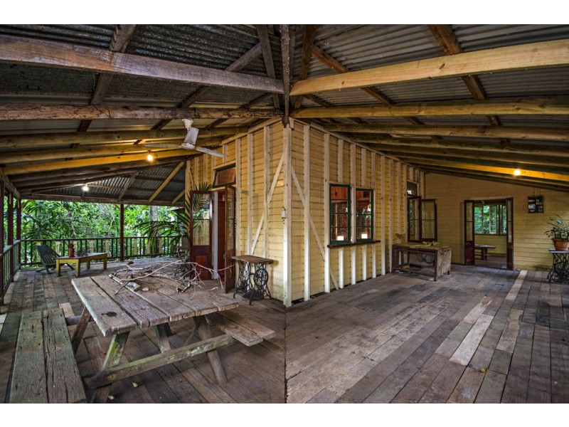 235 Mowbray River Road, Mowbray QLD 4877
