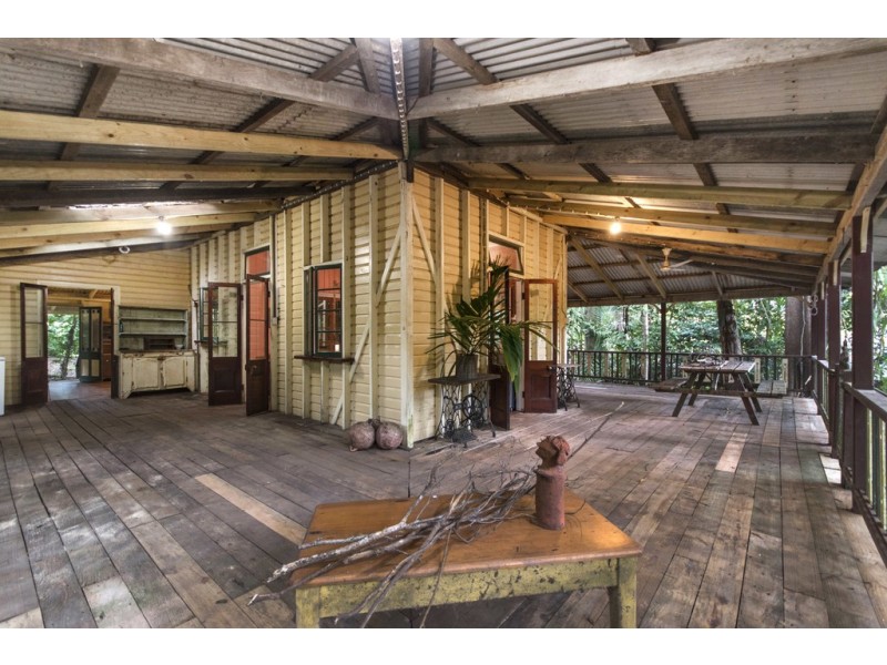 235 Mowbray River Road, Mowbray QLD 4877