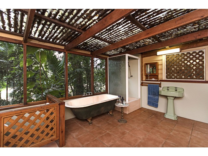 235 Mowbray River Road, Mowbray QLD 4877